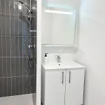 Apartman Equipped In And Free Parking Lormont