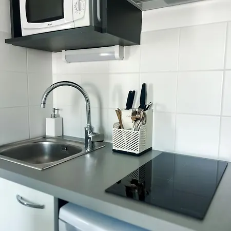 Appartamento Equipped In Lormont&free Parking *