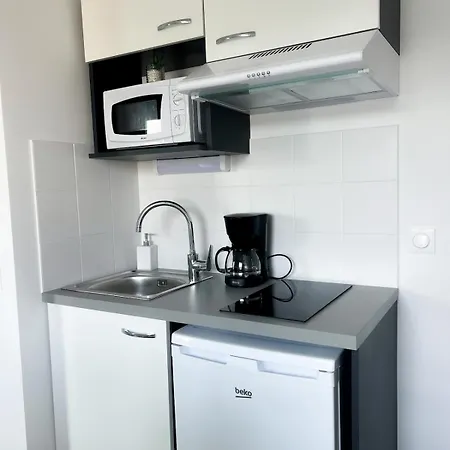 Equipped In Lormont&free Parking Appartement Lormont