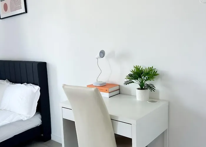 Equipped In Lormont&free Parking Appartamento