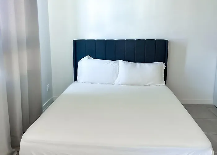 Appartamento Equipped In Lormont&free Parking Lormont