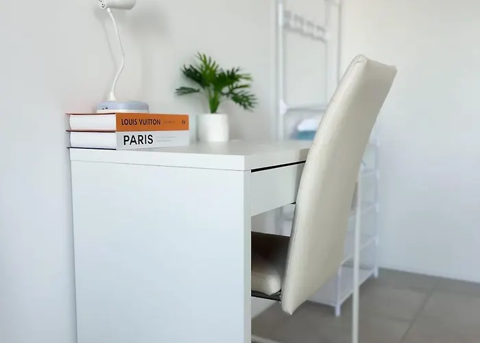 Appartamento Equipped In Lormont&free Parking Lormont